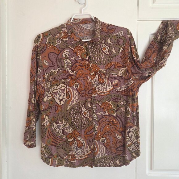 Vintage Abstract Print Button-Up Blouse - Picture 2 of 9